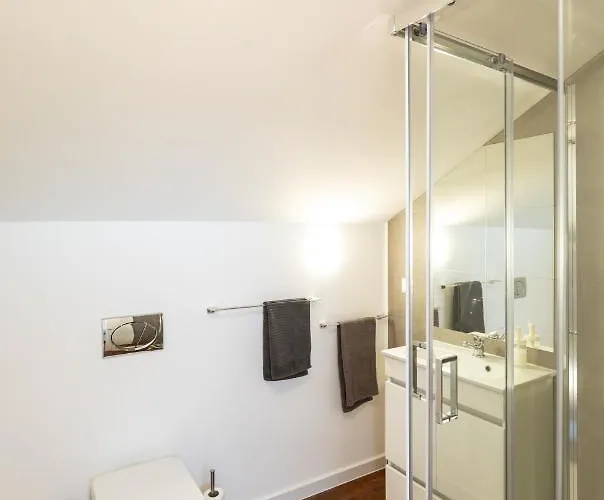 Ambassador River View Appartement *